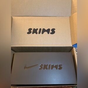 Nike Brown NIKESKIMS Rift Mesh Shoe Box